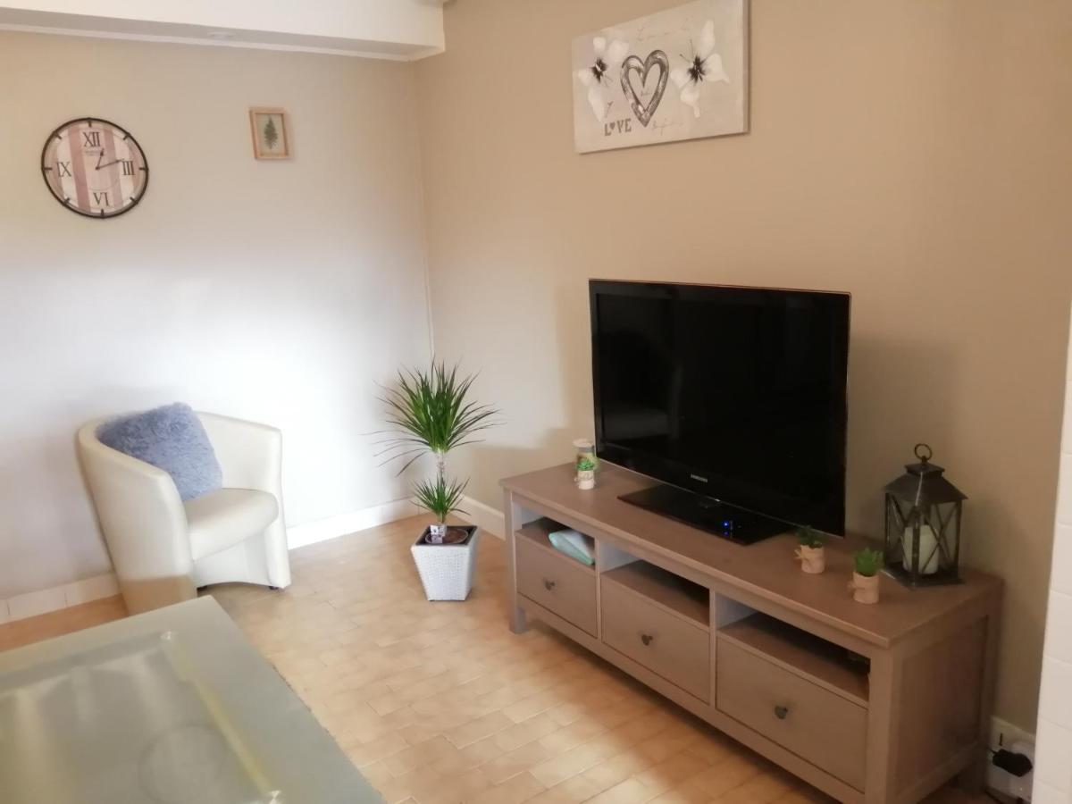 Appartement Type F2 Proche Paris 25 Km Andilly  Exteriér fotografie