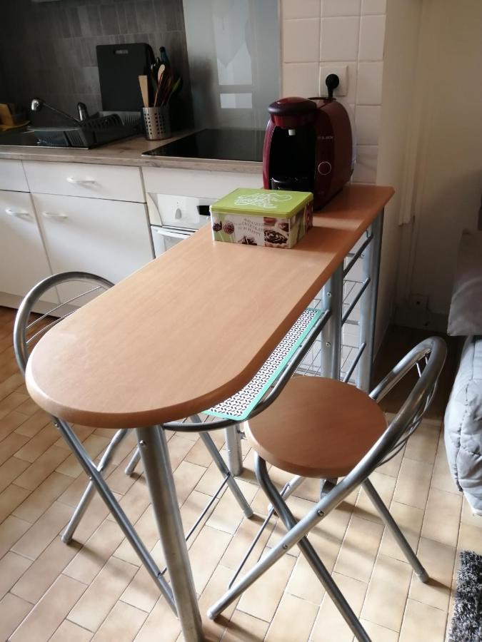 Appartement Type F2 Proche Paris 25 Km Andilly  Exteriér fotografie